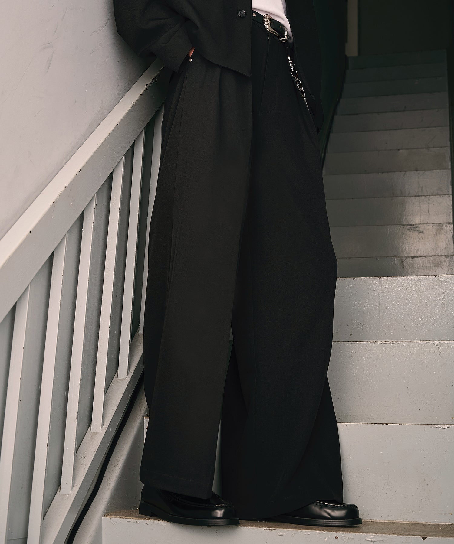 Riveted Baggy Slacks （Black）