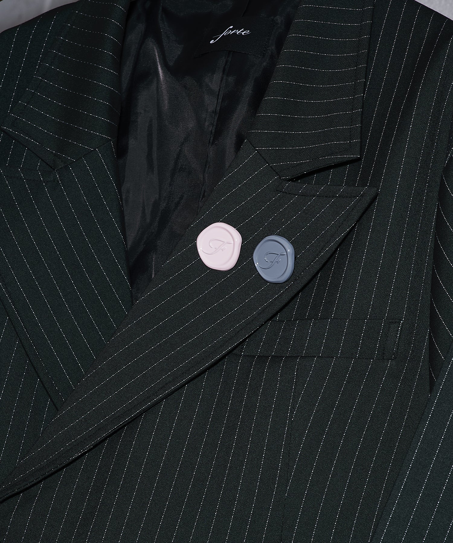 Striped Double-Breasted Jacket （Black）