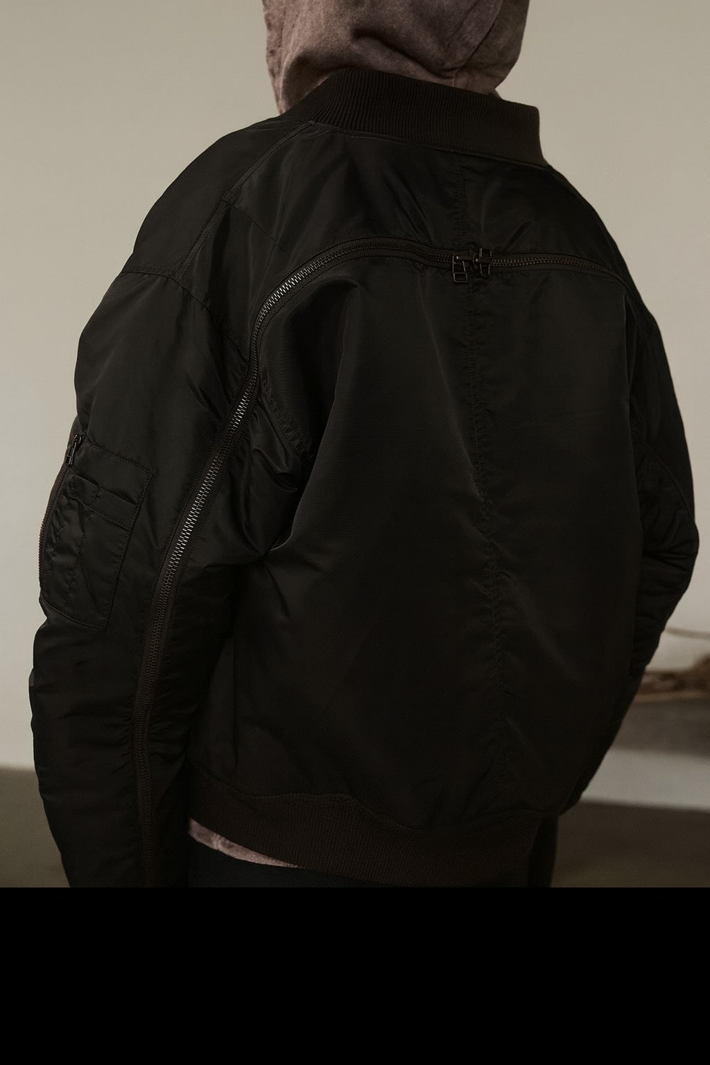 Back Line Zip MA-1（Black)