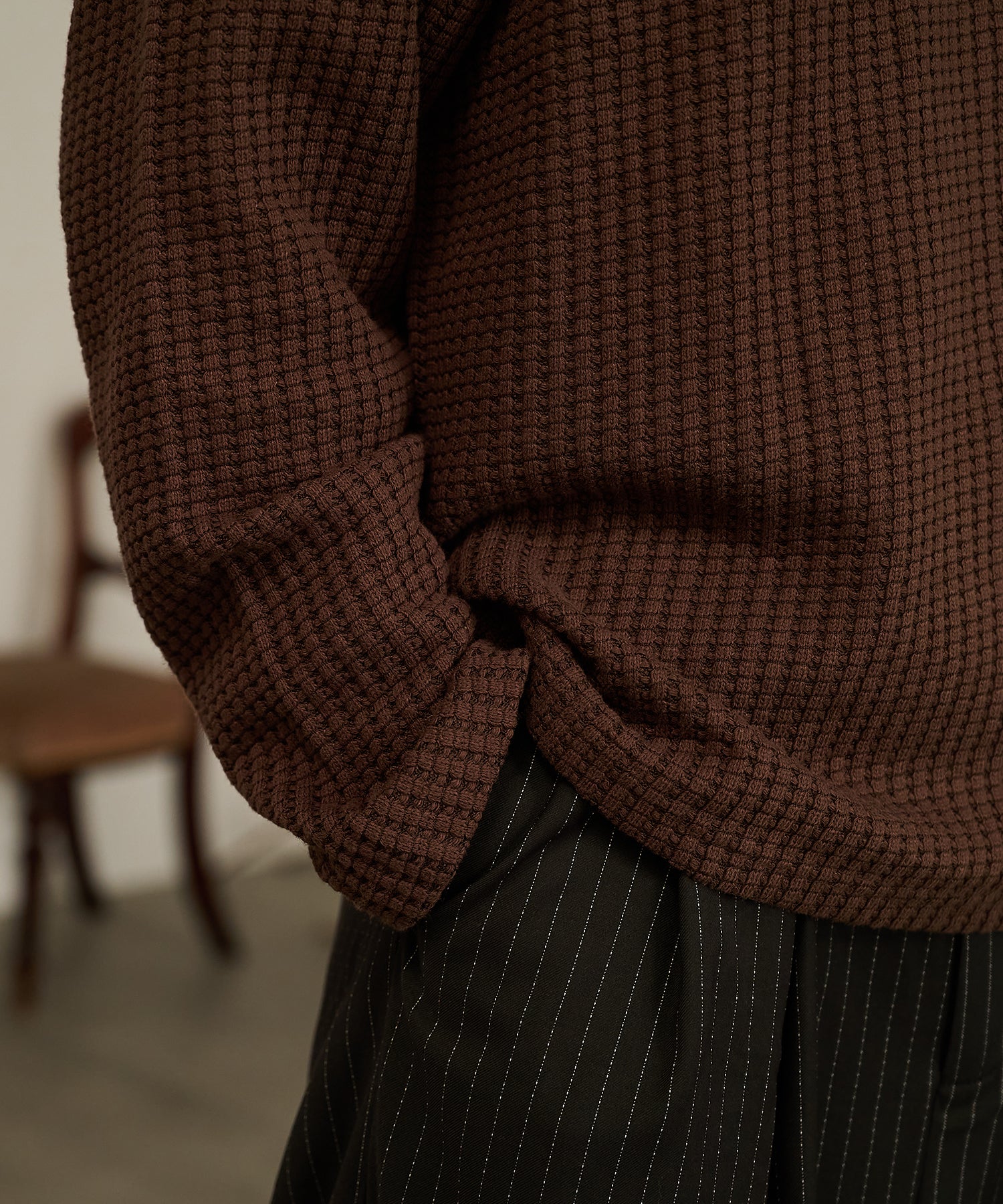 Thermal Texture Henley Top（Brown）