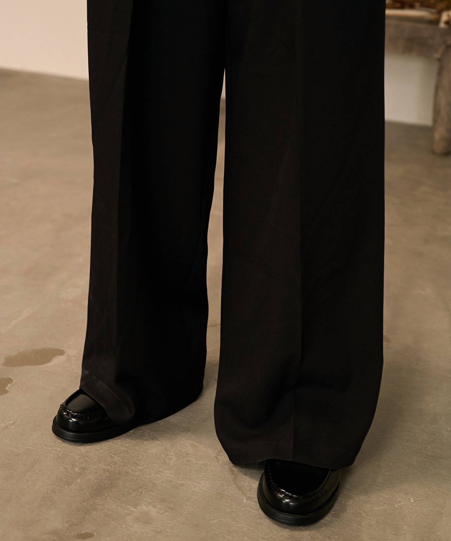 Riveted Baggy Slacks （Black）