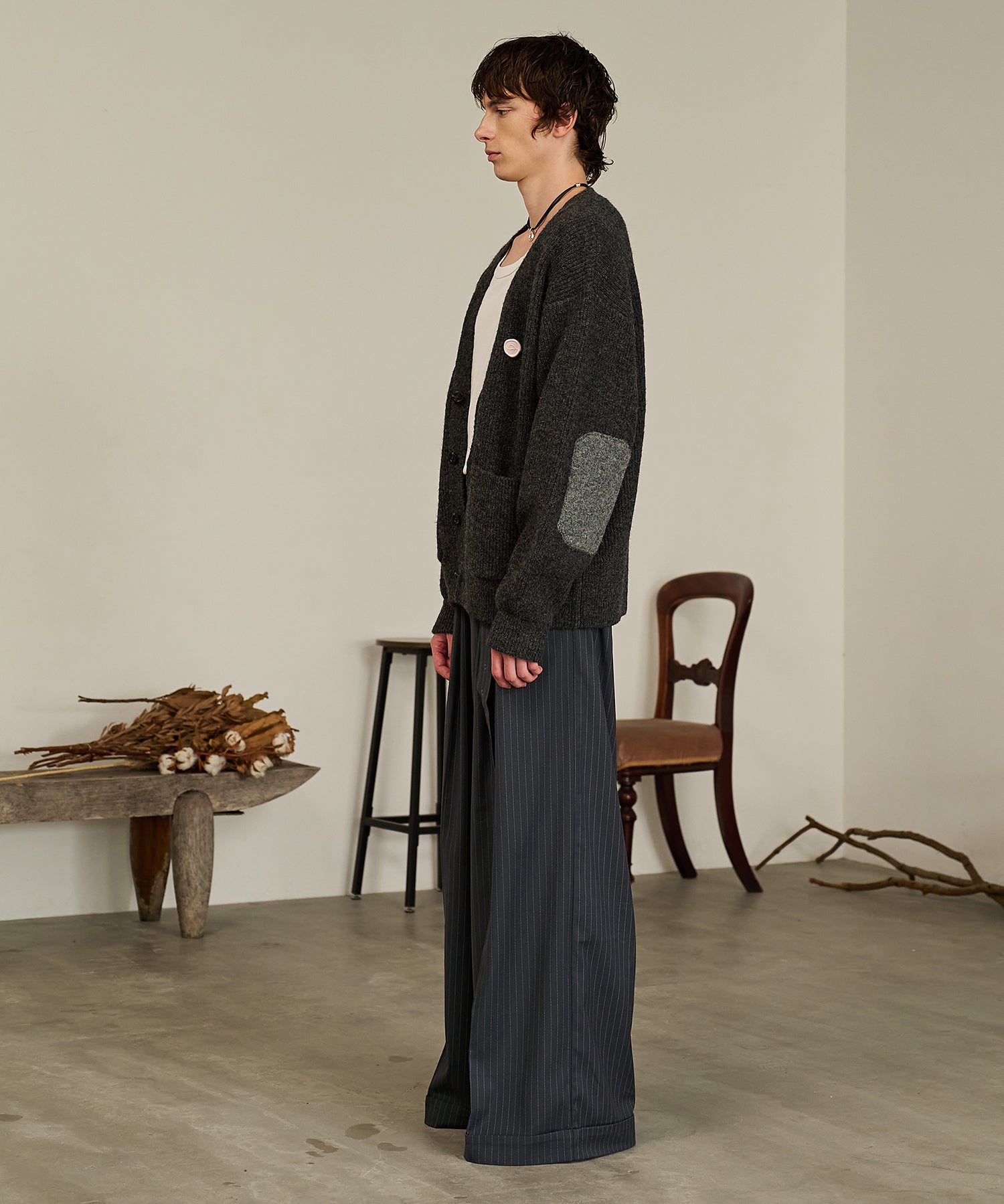 Contrast Elbow Patch Cardigan (Gray)