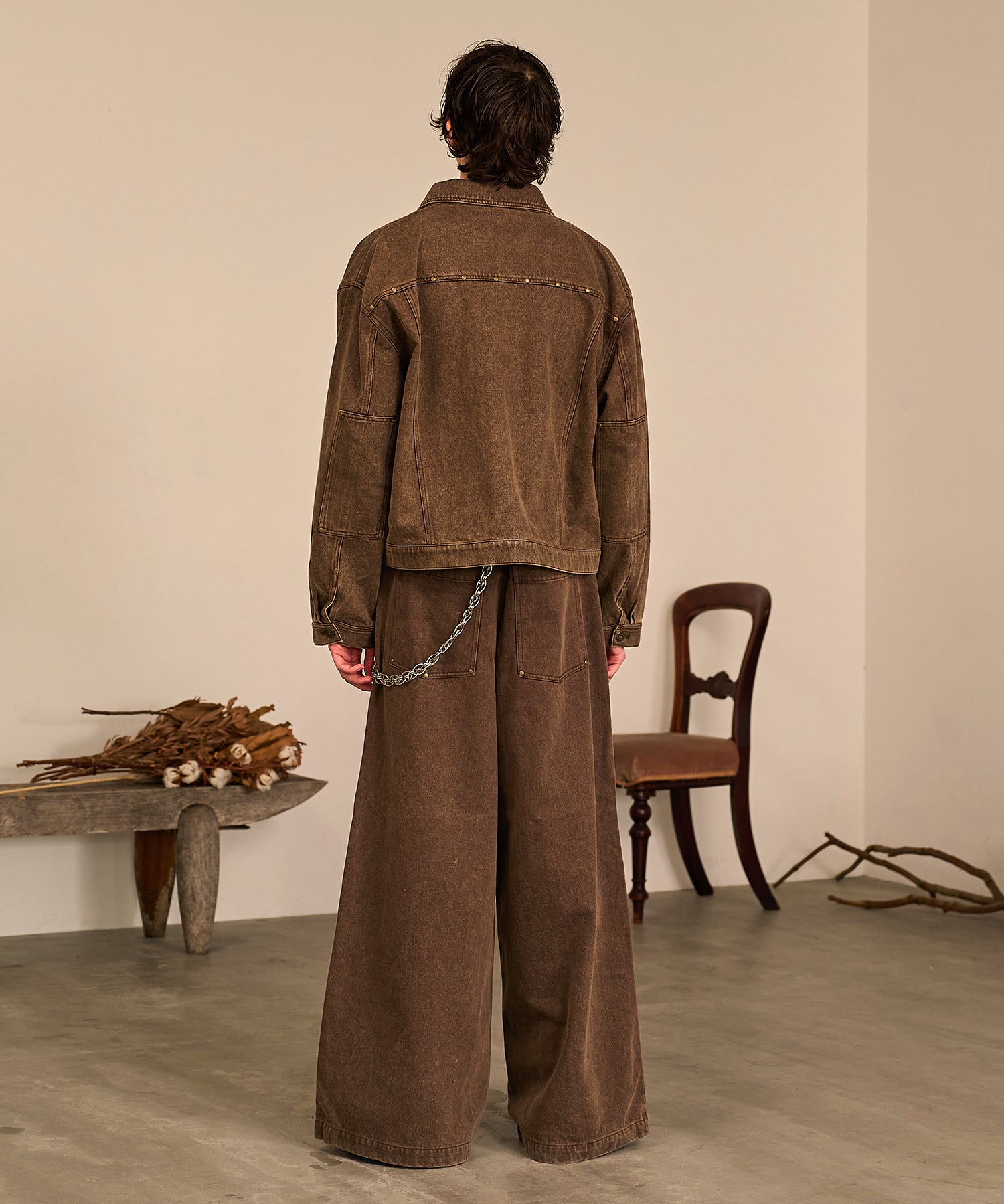 Studded Double Knee Baggy Pants（Brown)