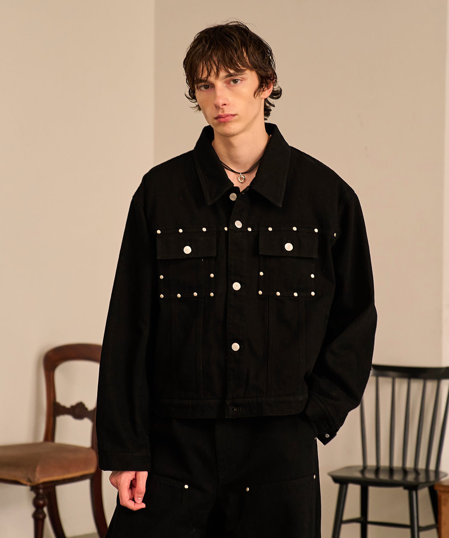 Studded Washed Denim Jacket （Black)