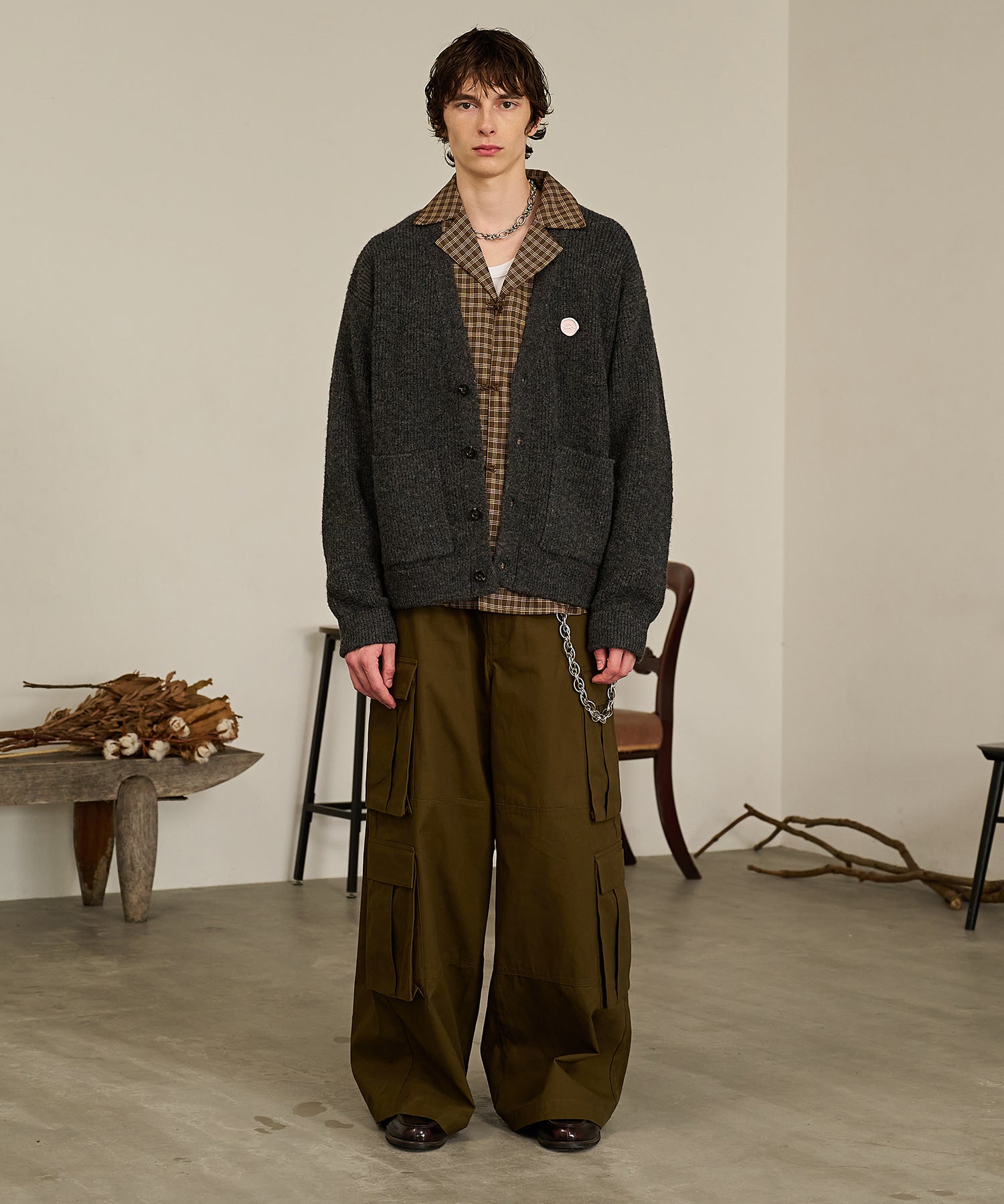 Contrast Elbow Patch Cardigan (Gray)