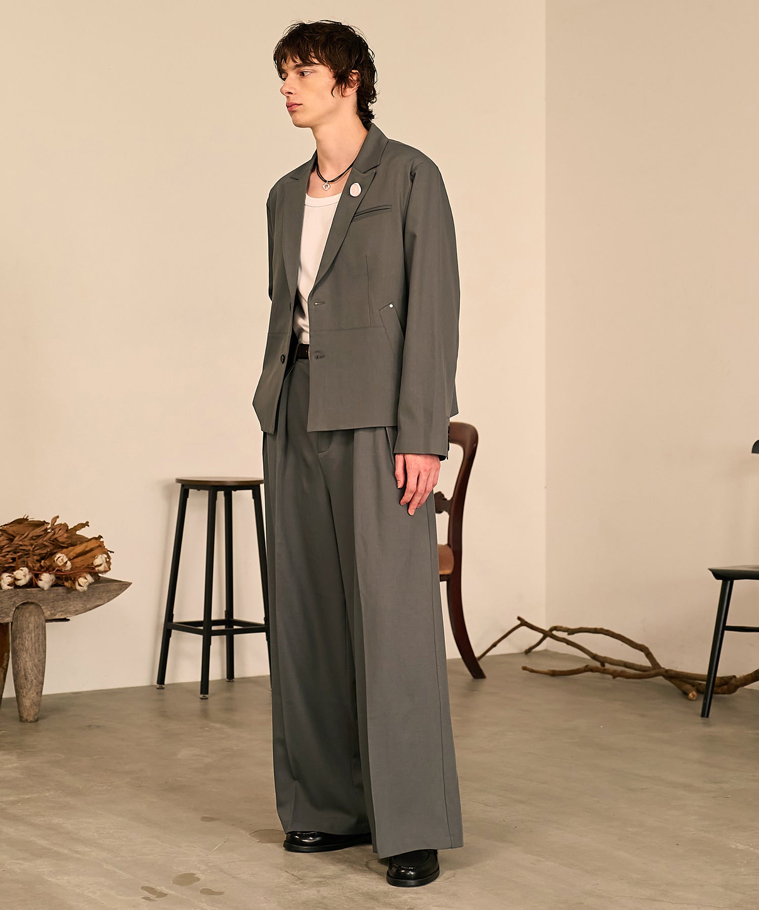 Riveted Baggy Slacks （Gray）