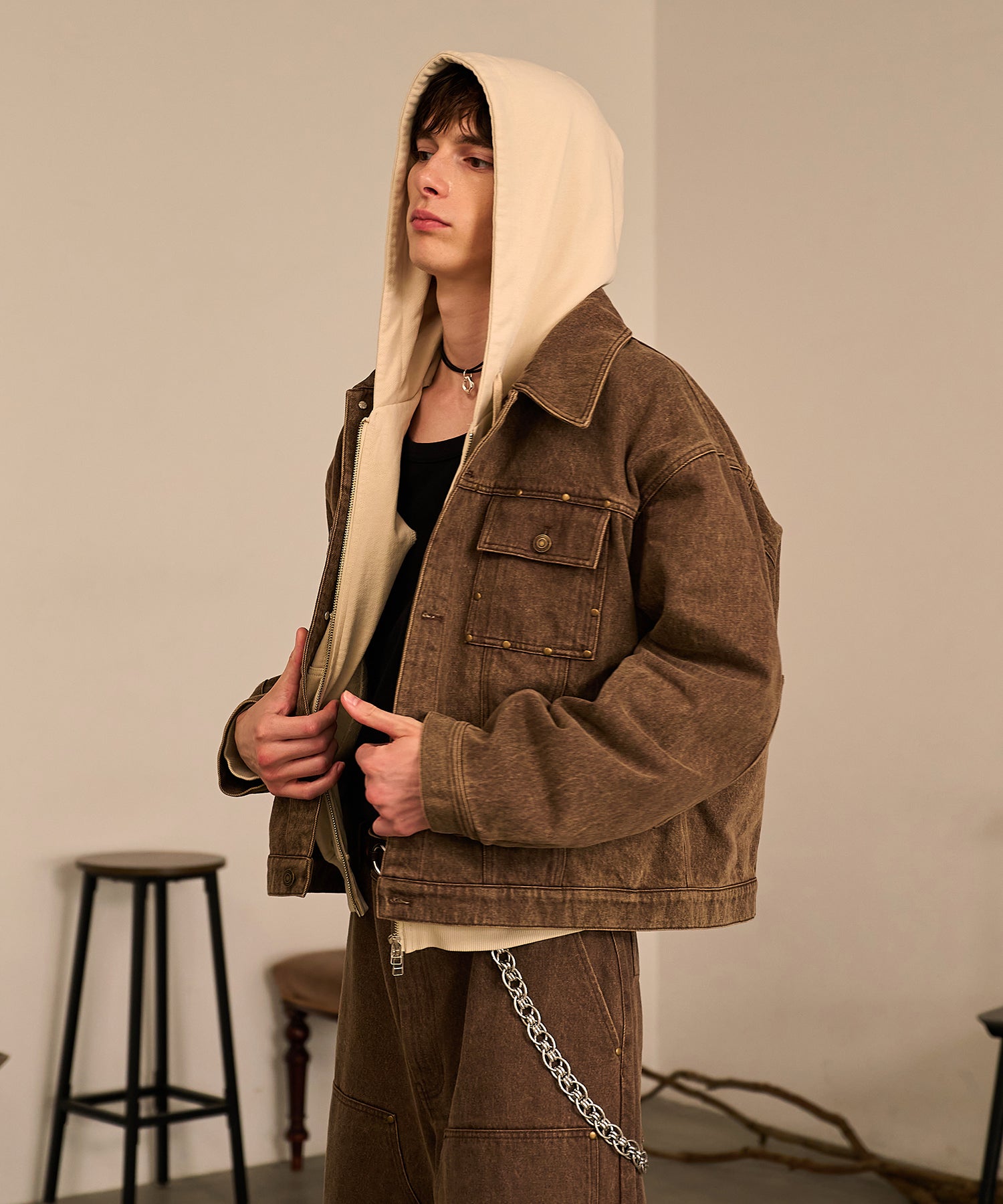 Studded Washed Denim Jacket （Brown)