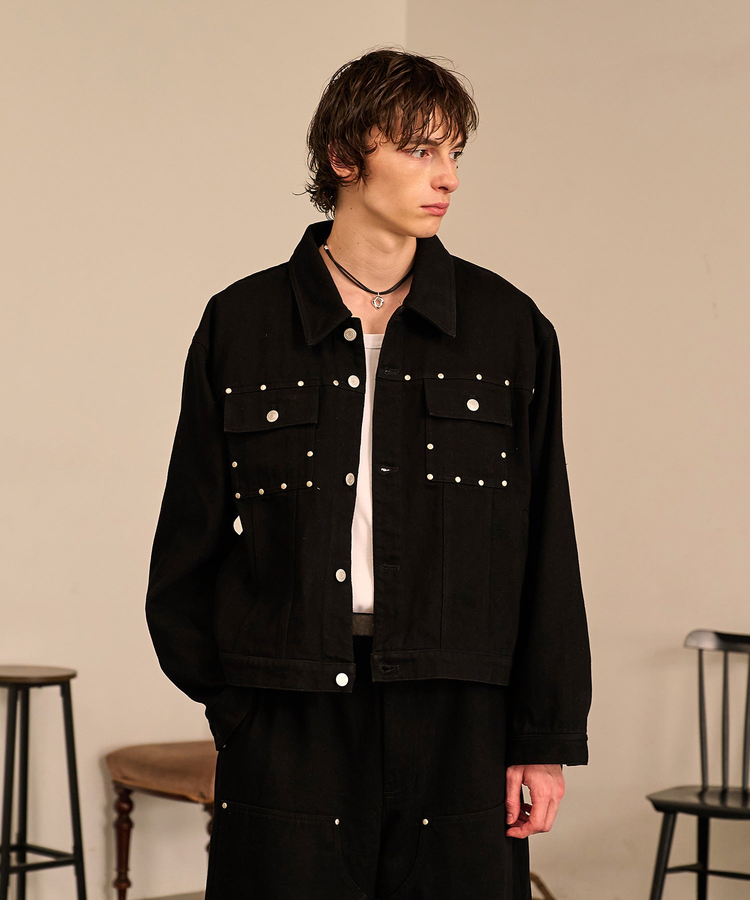 Studded Washed Denim Jacket （Black)