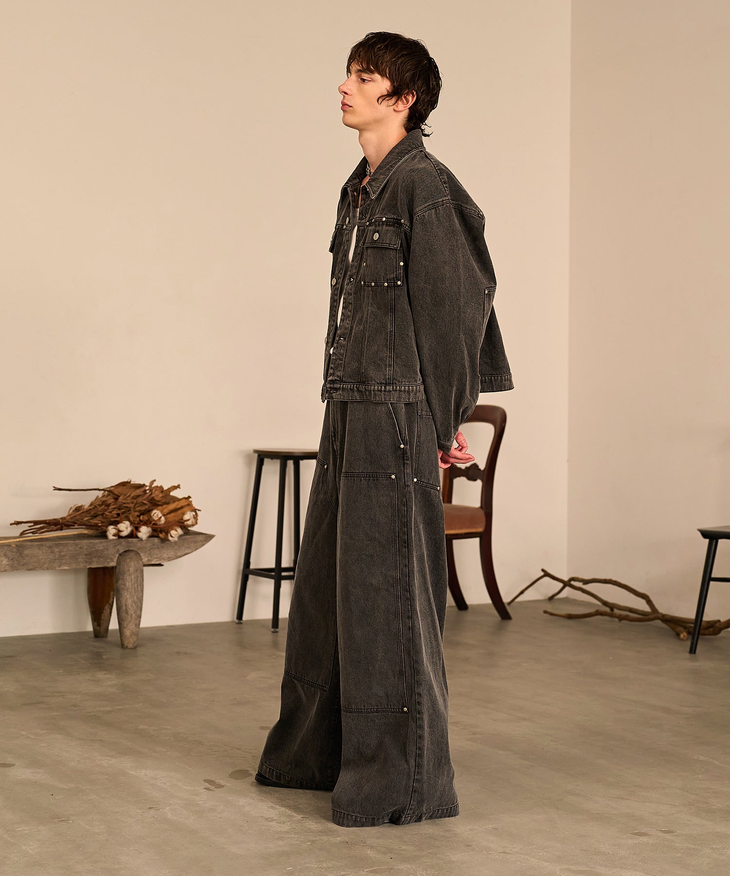 Studded Double Knee Baggy Pants（Gray)