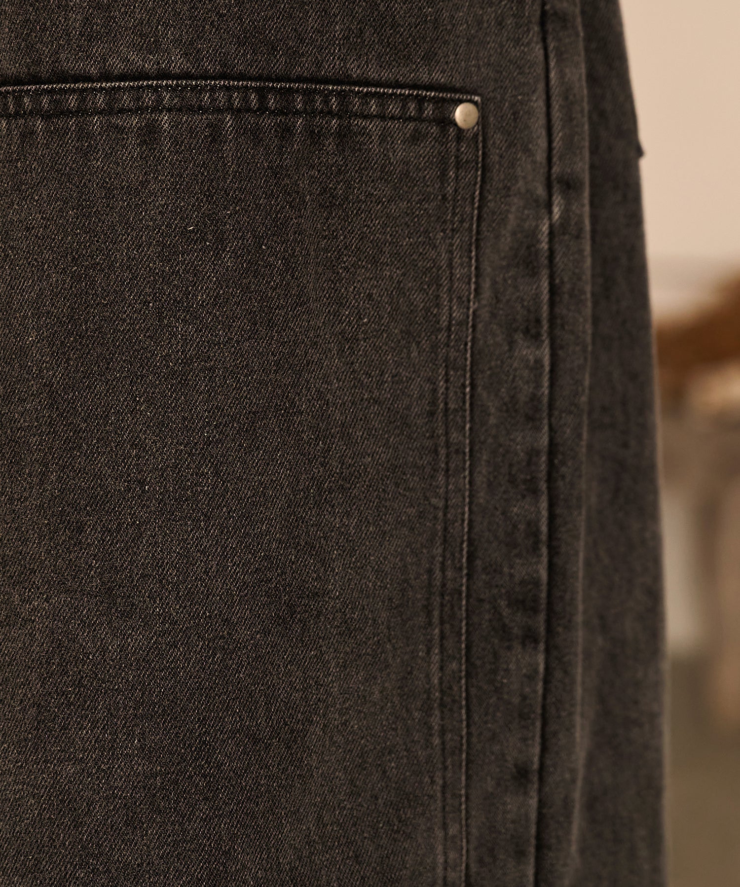 Studded Double Knee Baggy Pants（Gray)