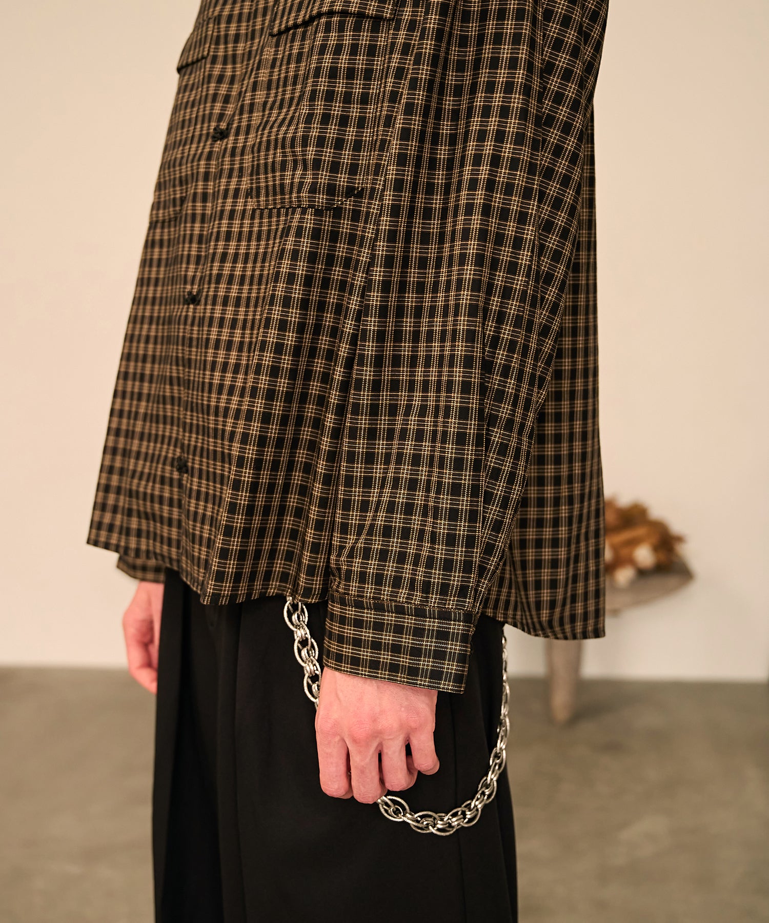 Grid Check Open Collar Shirt（Black）