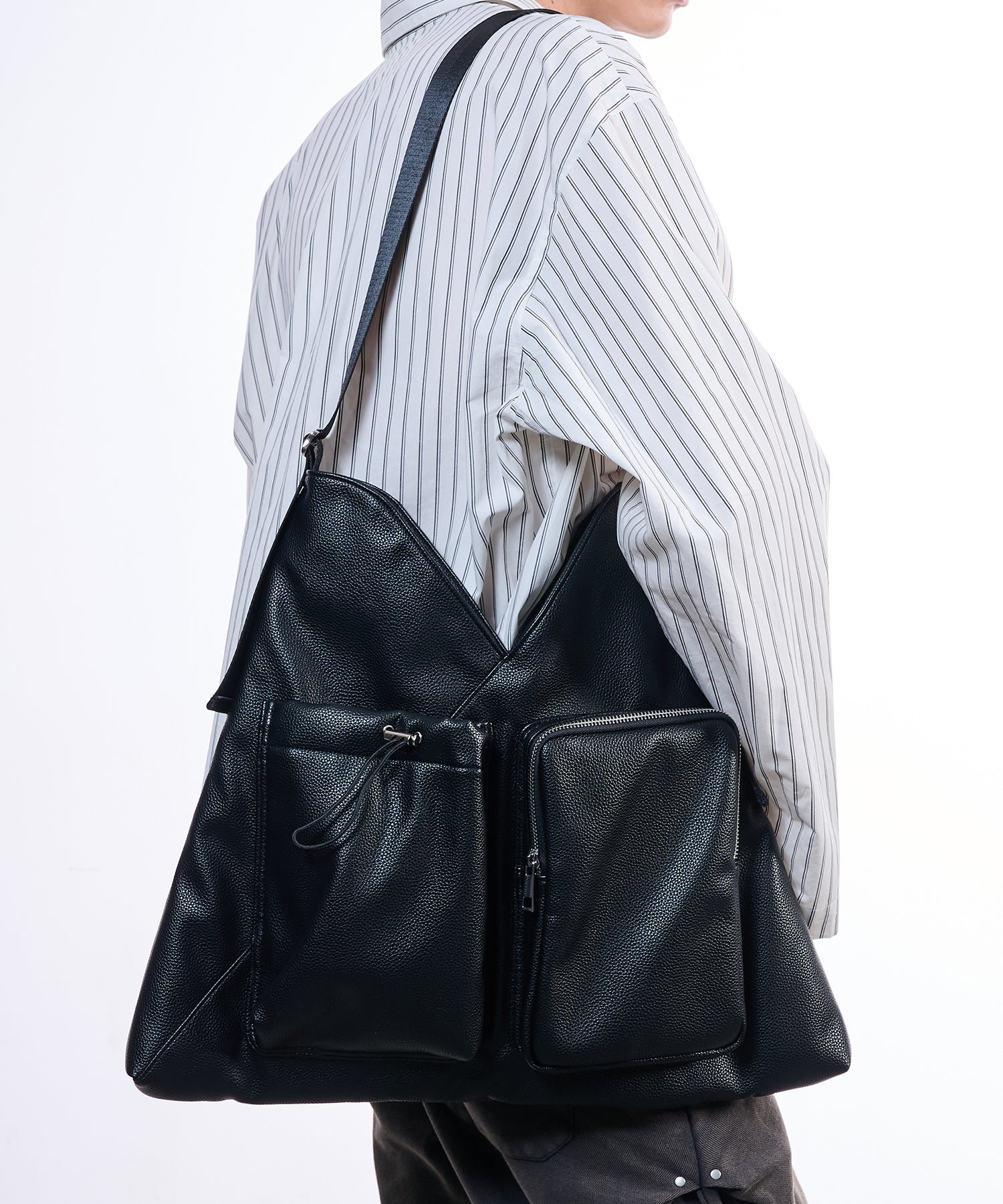 2-way Leather Shoulder Bag（Black）
