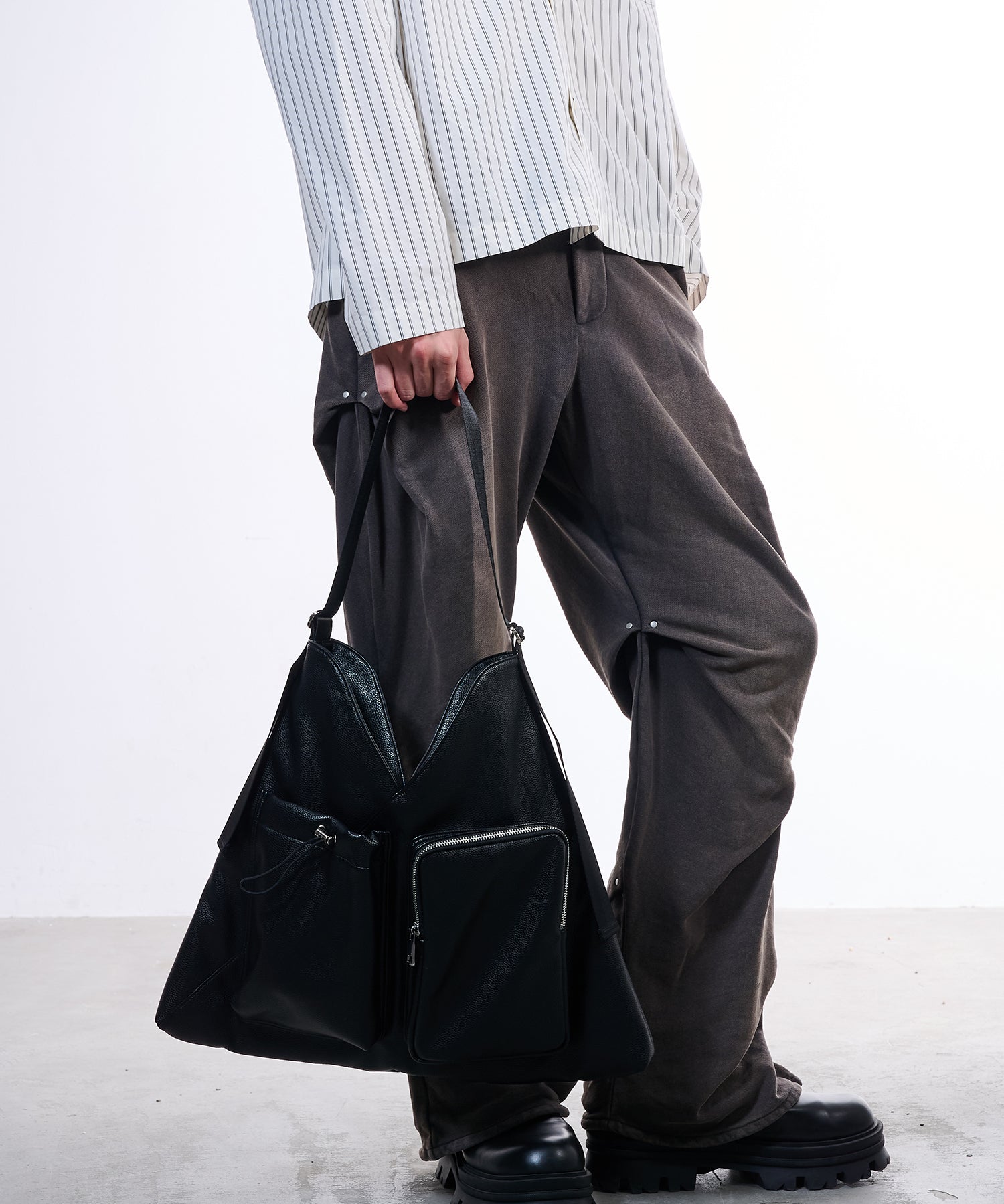 2-way Leather Shoulder Bag（Black）